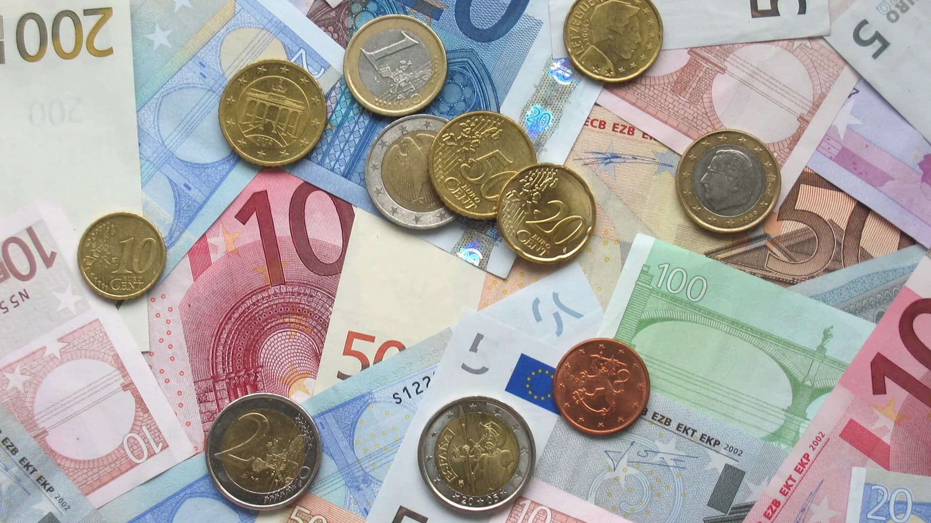 Zdjęcie ilustracyjne do artykułu: Kontrola podnośników samochodowych: 13 z 15 modeli zakwestionowanych. 11 miało poważne wady
