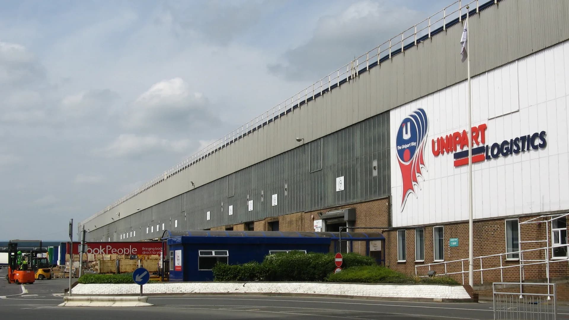 Zdjęcie ilustracyjne do artykułu: Produkcja usług w lipcu 2026: wzrost o 5,8 proc. rok do roku